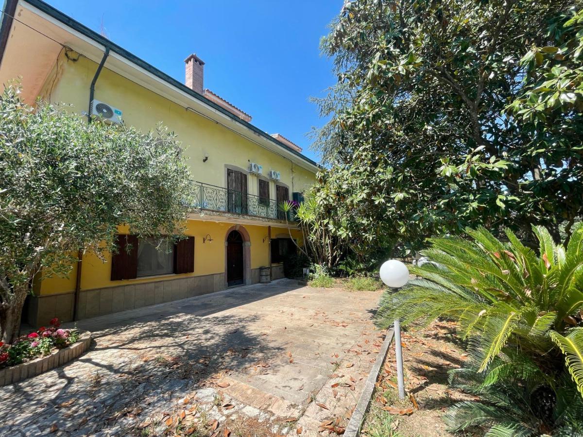 Agriturismo Al Gallo Verde Altavilla Silentina エクステリア 写真