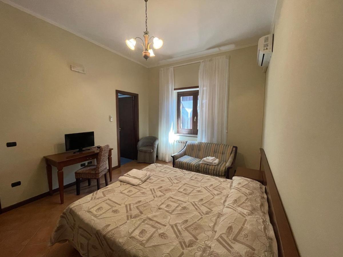 Agriturismo Al Gallo Verde Altavilla Silentina エクステリア 写真